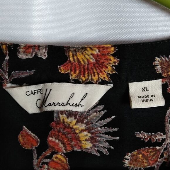 Cafe Marrakesh top   - Picture 2 of 6